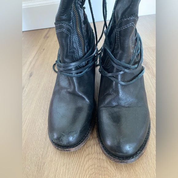 Freebird Black Coal Red Leather lace Up Women's Boots - Picture 6 of 10